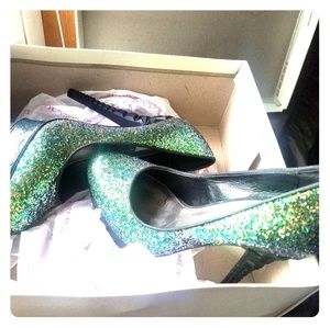 Rachel Roy green glitter Keedan heels Sz 6.5